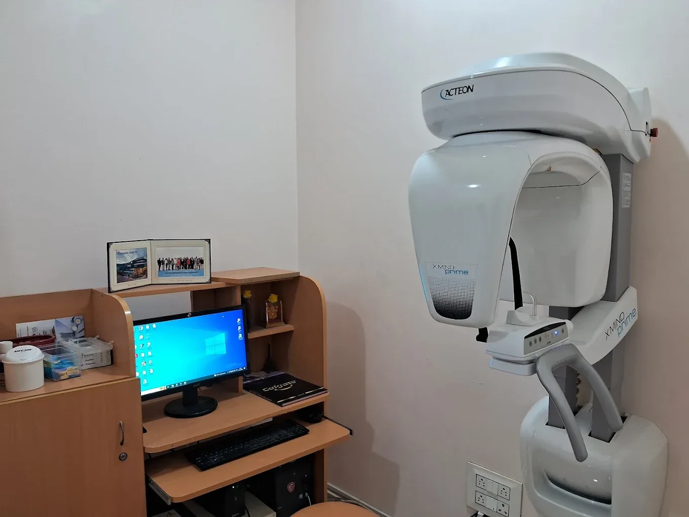 dental clinic equipment
